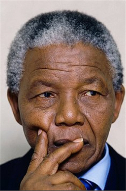Nelson Mandela, Hand Supporting Head